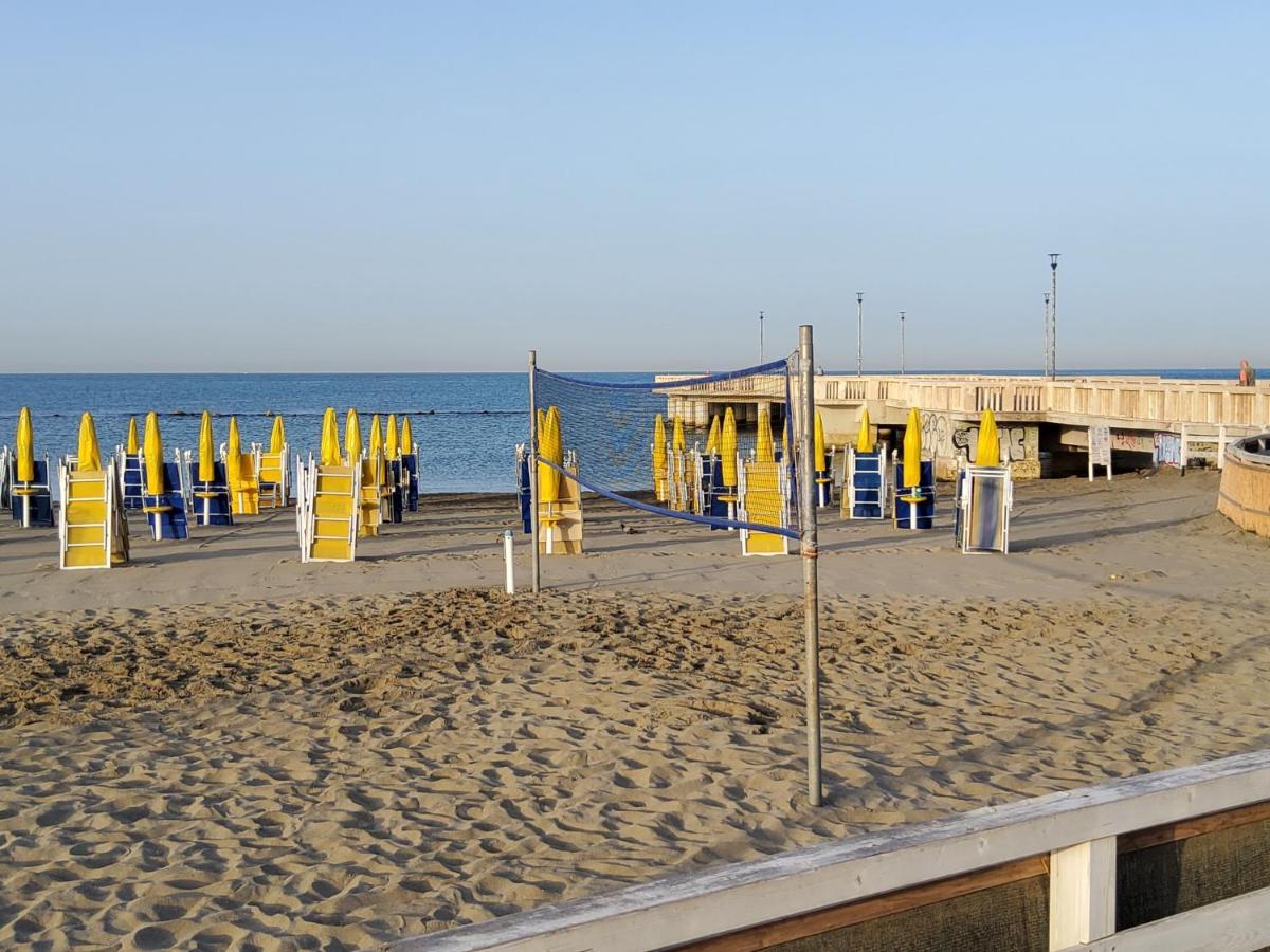 Annadia Sweet Home Lido di Ostia Exterior photo